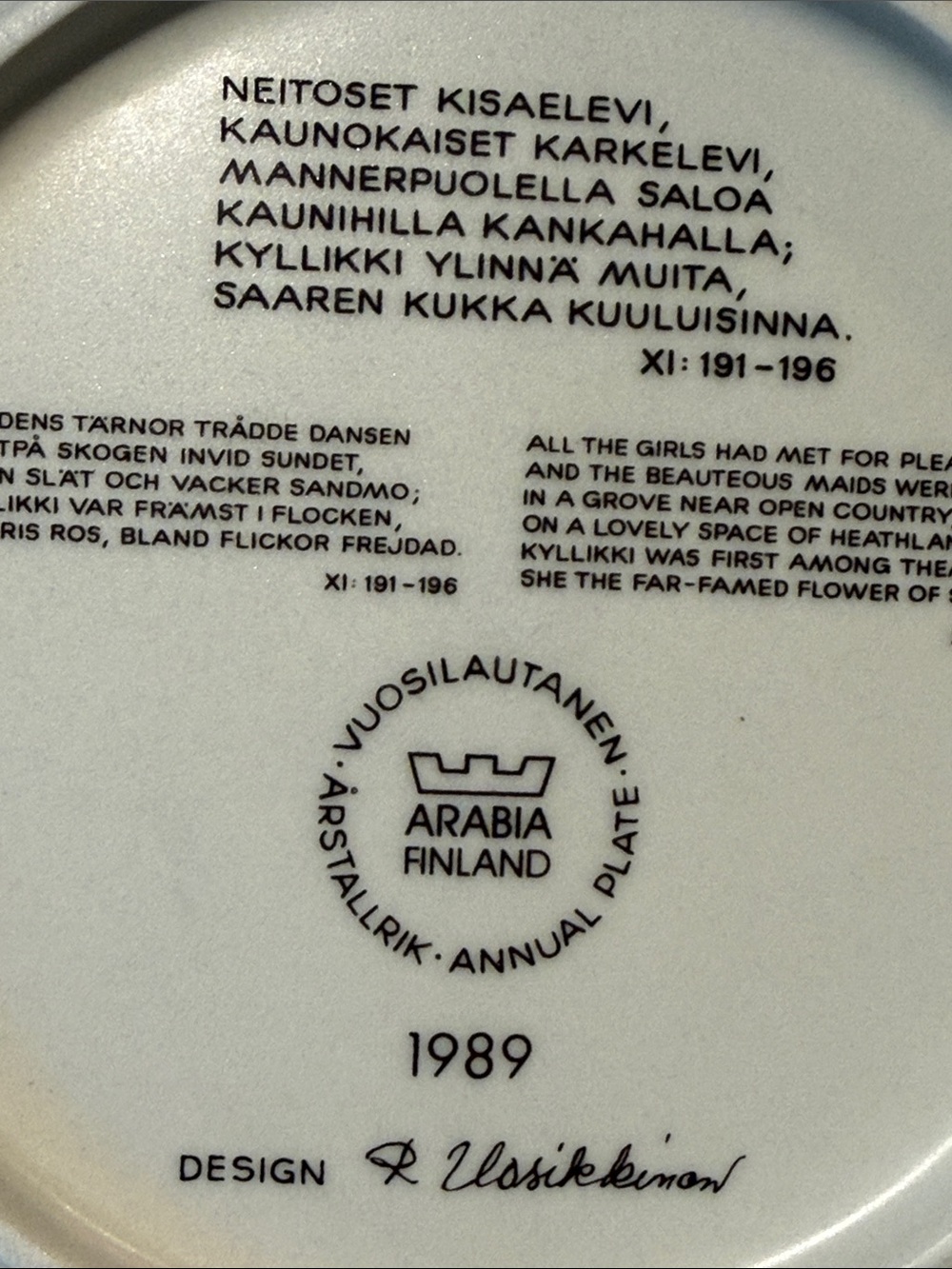 Arabia Finland 1989 Collector Plate
Raija Uosikkinen Kalevala Collection - Picture 5 of 7